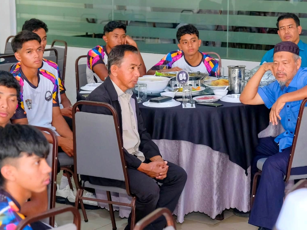SUKMA 2026: Atlet Bola Tampar Bersama YB Ustaz Ridzuan Hashim 12 msnt sukma 2026 003 011