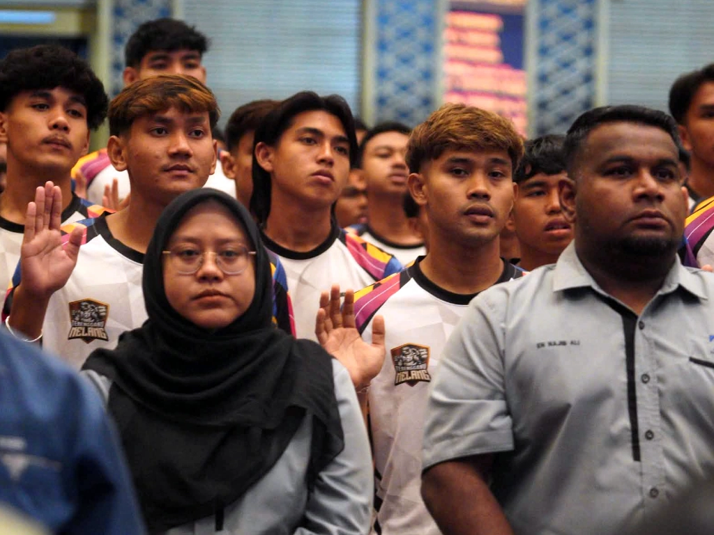 SUKMA 2026: Majlis Penyerahan Bendera Kontinjen SUKMA Terengganu 2026 10 msnt sukma 2026 007 009